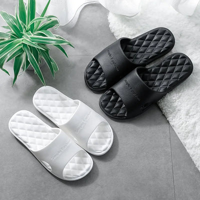 2023 Bathroom Shower Slippers for Women Summer Soft Sole High Quality Beach Casual Shoes Female Indoor Home House Pool Slipper